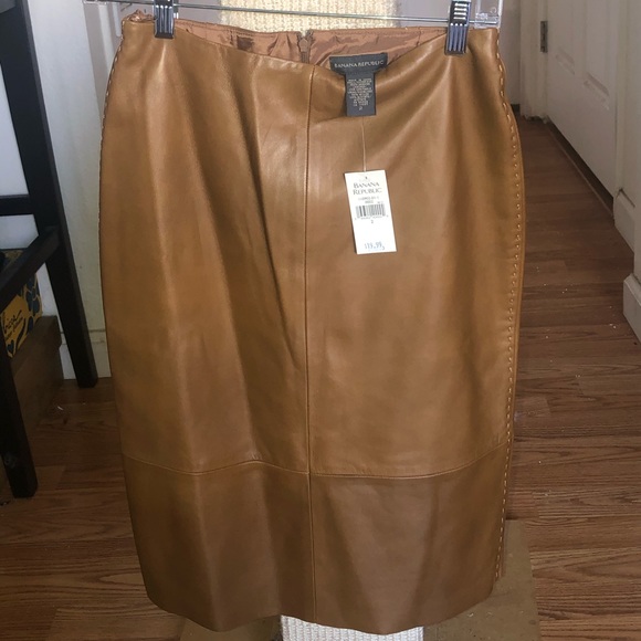 Banana Republic Dresses & Skirts - Banana republic brown leather skirt